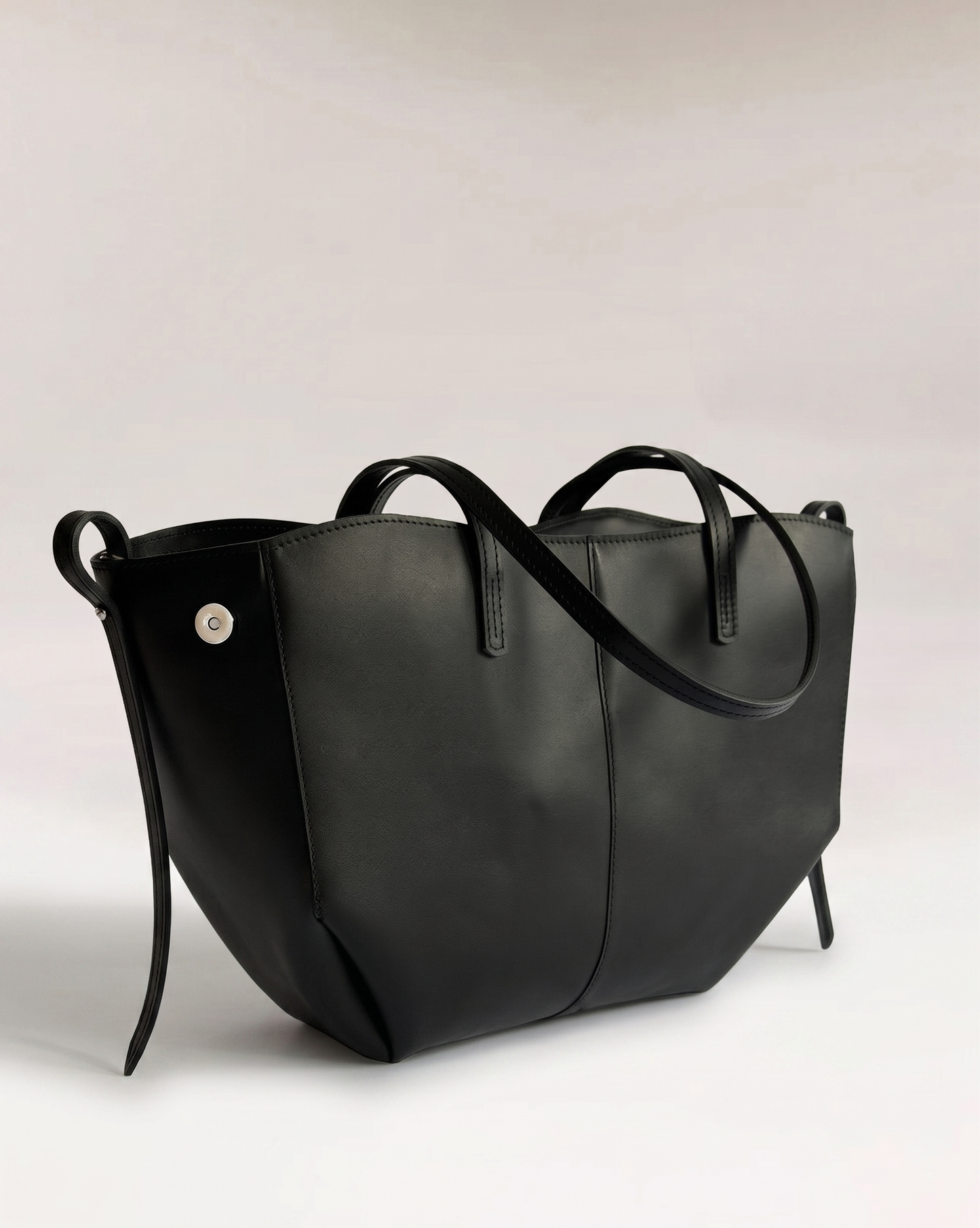 Buran Tote